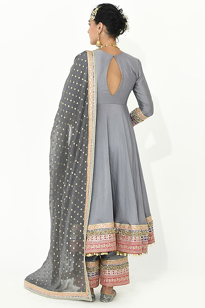 Fossil Grey Georgette & Chanderi Applique Work Wedding Anarkali Set by Rishi & Vibhuti at Pernia's Pop Up Shop