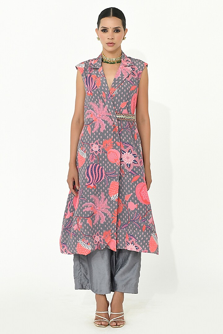 Fossil Grey Crepe & Chanderi Embellished Tunic Set by Rishi & Vibhuti at Pernia's Pop Up Shop