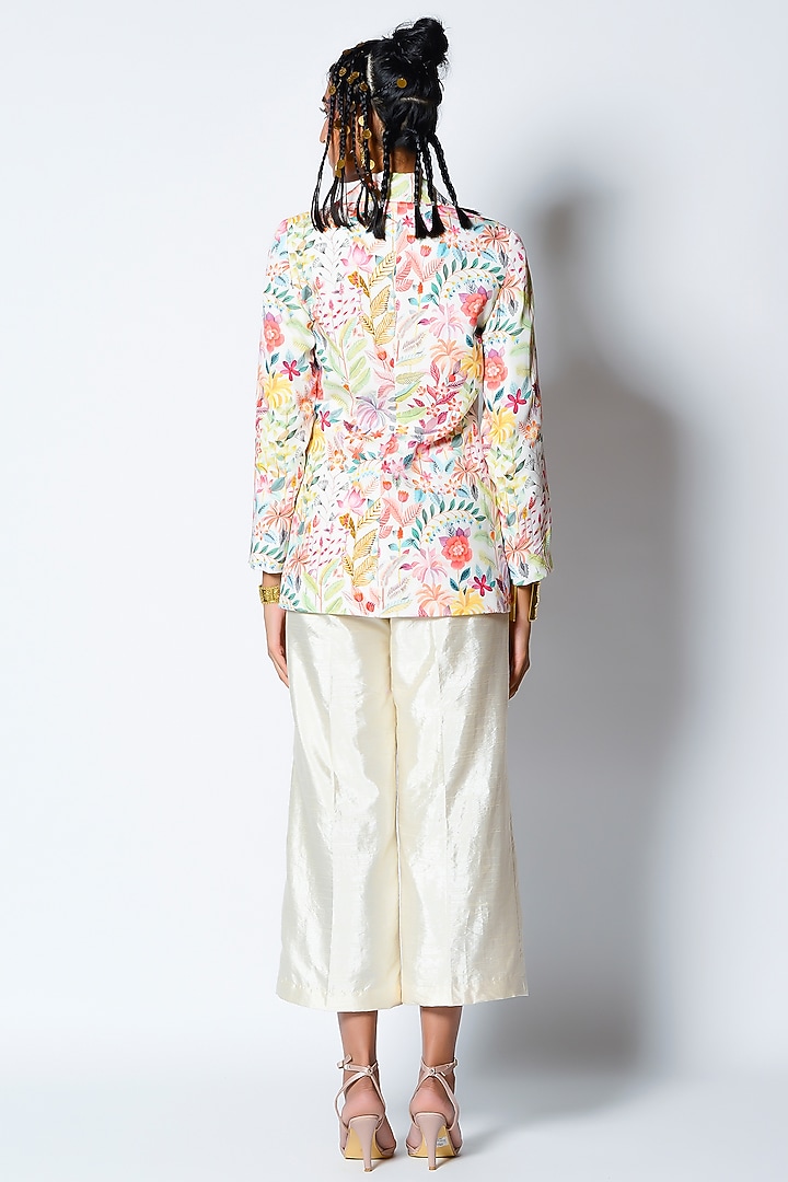 Ivory Printed Blazer Set by Rishi & Vibhuti at Pernia's Pop Up Shop