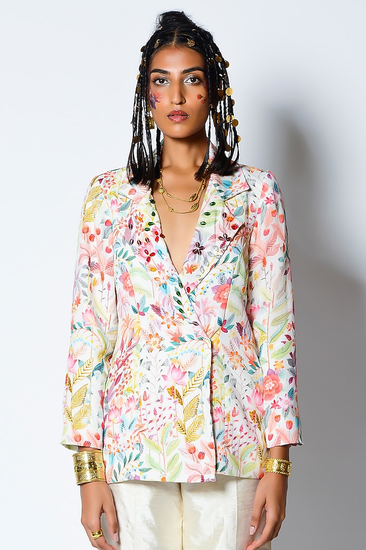 Ivory Printed Blazer Set by Rishi & Vibhuti at Pernia's Pop Up Shop