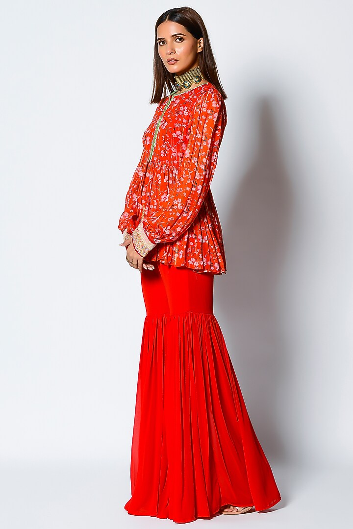 Paprika Red Georgette Gharara Set by Rishi & Vibhuti at Pernia's Pop Up Shop