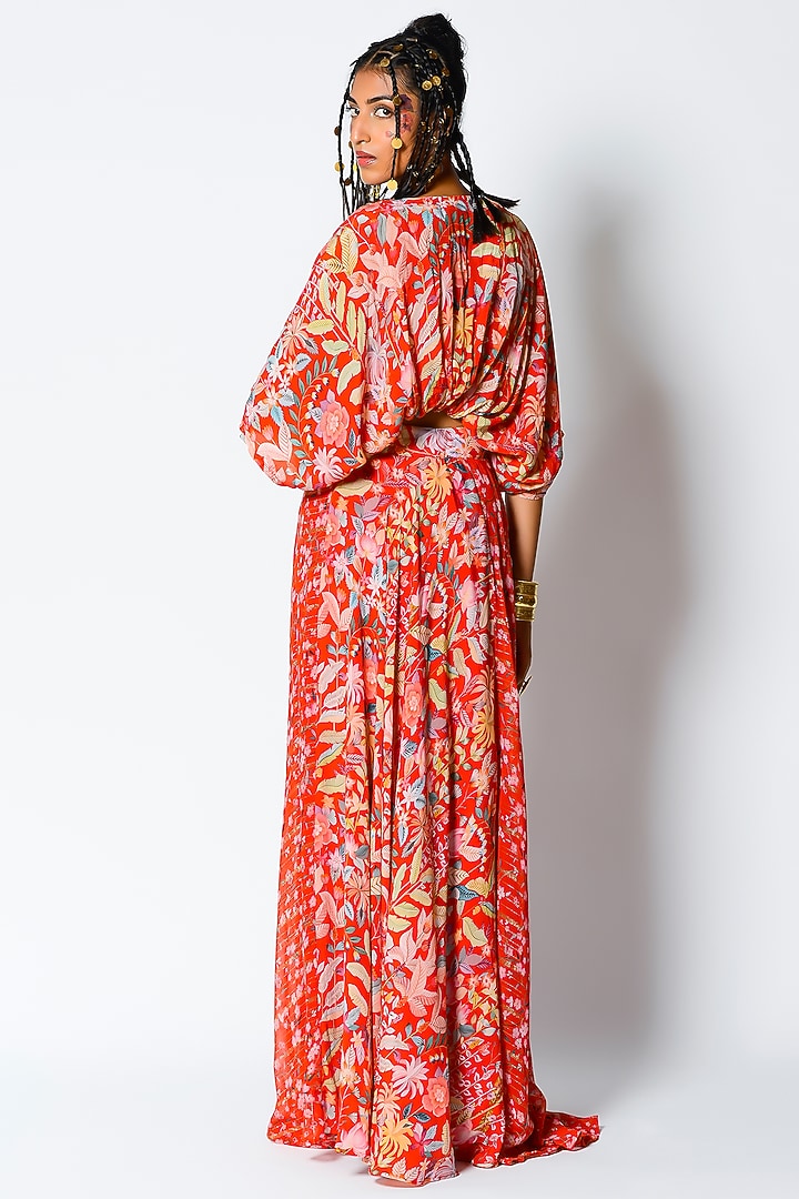 Red Crepe Printed Pant Set by Rishi & Vibhuti at Pernia's Pop Up Shop