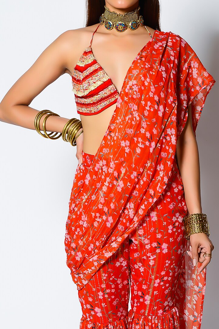 Red Crepe Floral Printed Pant Set by Rishi & Vibhuti at Pernia's Pop Up Shop