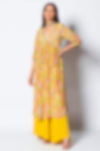Marigold Yellow Hand Embroidered Kurta Set by Rishi & Vibhuti