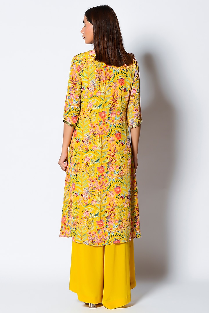 Marigold Yellow Hand Embroidered Kurta Set by Rishi & Vibhuti at Pernia's Pop Up Shop