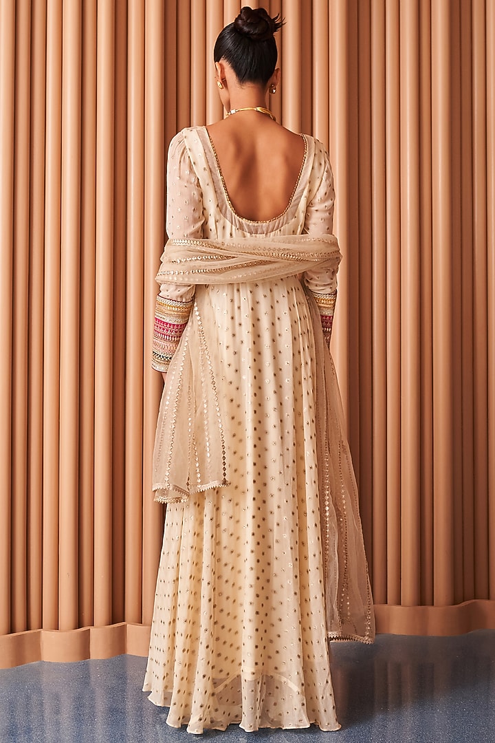 Ivory Chanderi & Organza Embroidered Wedding Anarkali Set by Rishi & Vibhuti at Pernia's Pop Up Shop