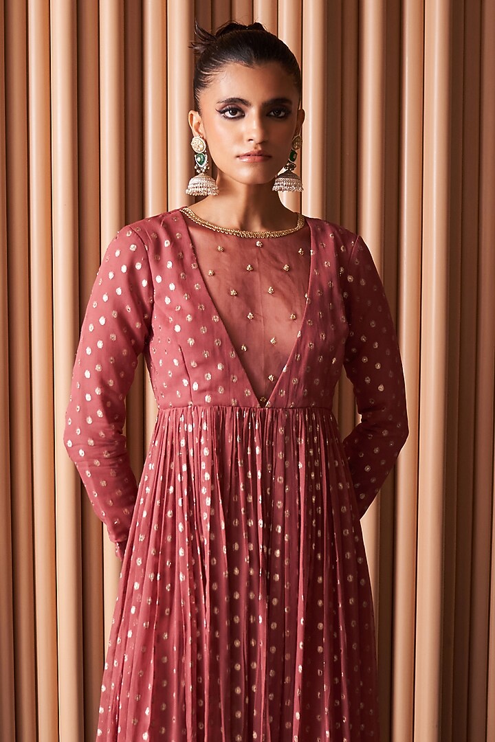 Champagne Rust Georgette & Organza Embroidered Kurta Set by Rishi & Vibhuti at Pernia's Pop Up Shop