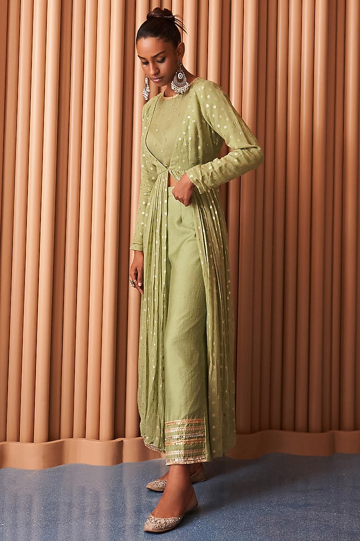 Mint Green Organza & Chanderi Embroidered Kurta Set by Rishi & Vibhuti at Pernia's Pop Up Shop