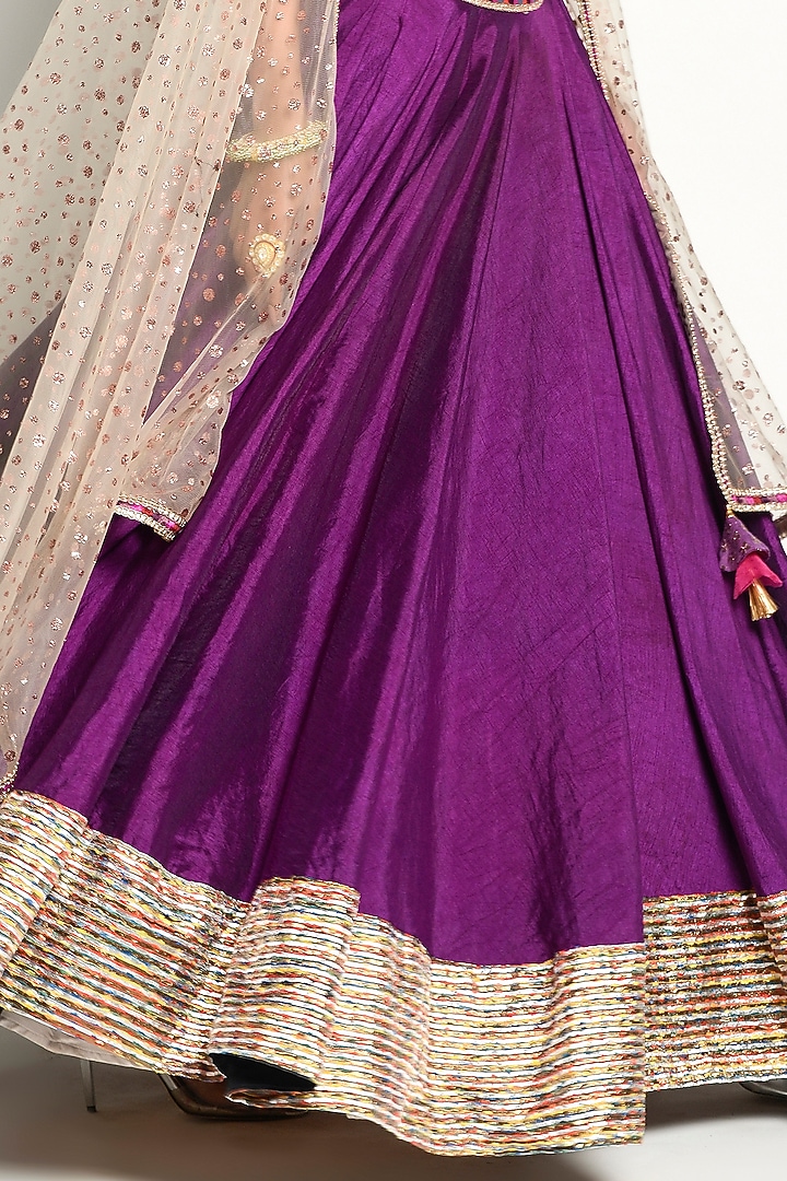 Cadmium Violet Embroidered Wedding Lehenga Set by Rishi & Vibhuti at Pernia's Pop Up Shop