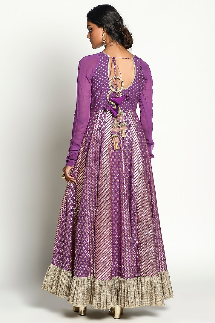Dull Purple Embroidered Kalidar Wedding Anarkali Set by Rishi & Vibhuti at Pernia's Pop Up Shop