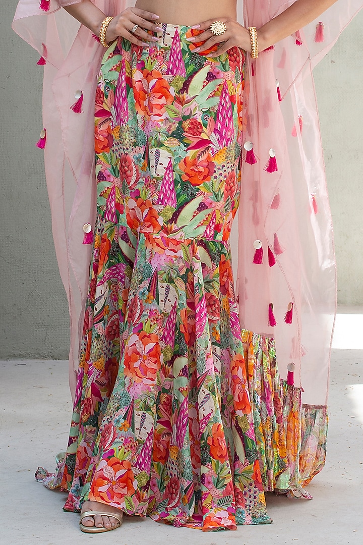 Multi-Colored Georgette & Crepe Printed Skirt Set by Rishi & Vibhuti at Pernia's Pop Up Shop