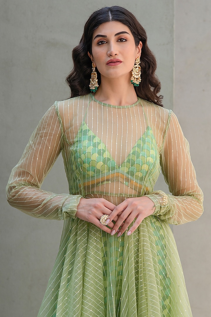 Green Organza & Crepe Cape Set by Rishi & Vibhuti at Pernia's Pop Up Shop