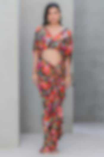 Black Crepe Printed Skirt Set by Rishi & Vibhuti at Pernia's Pop Up Shop