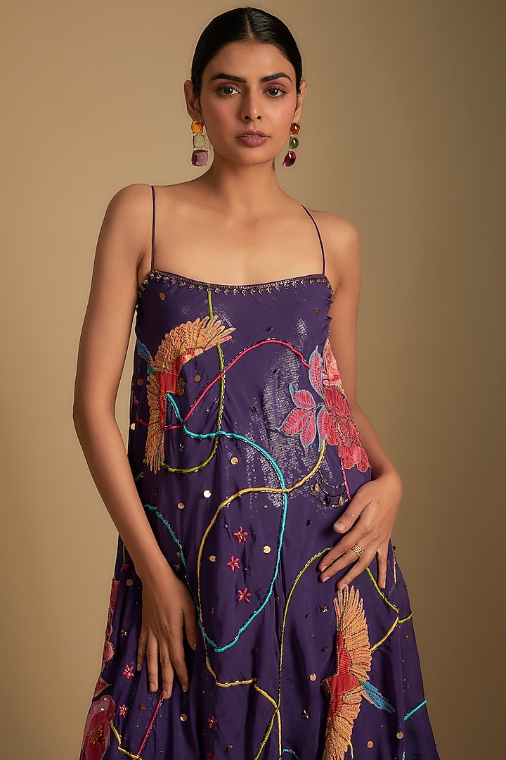 Purple Crepe Floral Patch Embroidered Cape Set by Rishi & Vibhuti at Pernia's Pop Up Shop