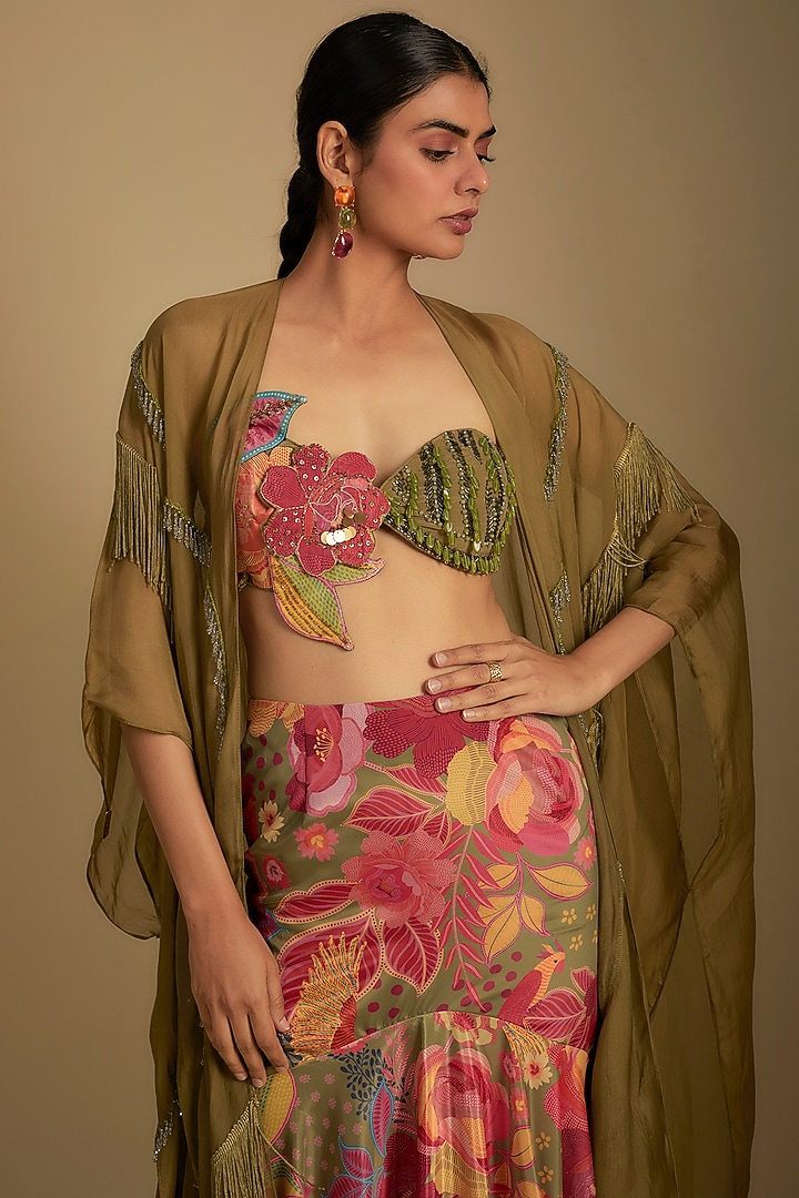 Olive Green Organza Sequins Embroidered Cape Set by Rishi & Vibhuti at Pernia's Pop Up Shop