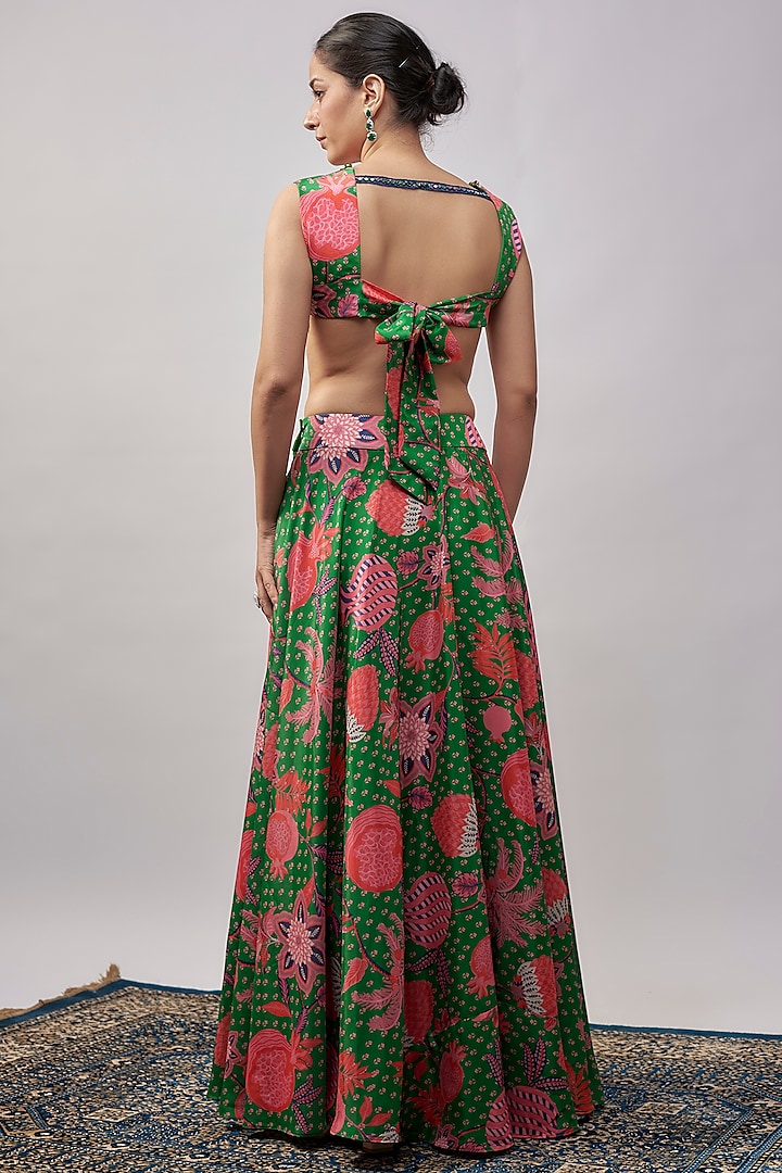 Jade Green Crepe & Organza Embellished Wedding Lehenga Set by Rishi & Vibhuti at Pernia's Pop Up Shop