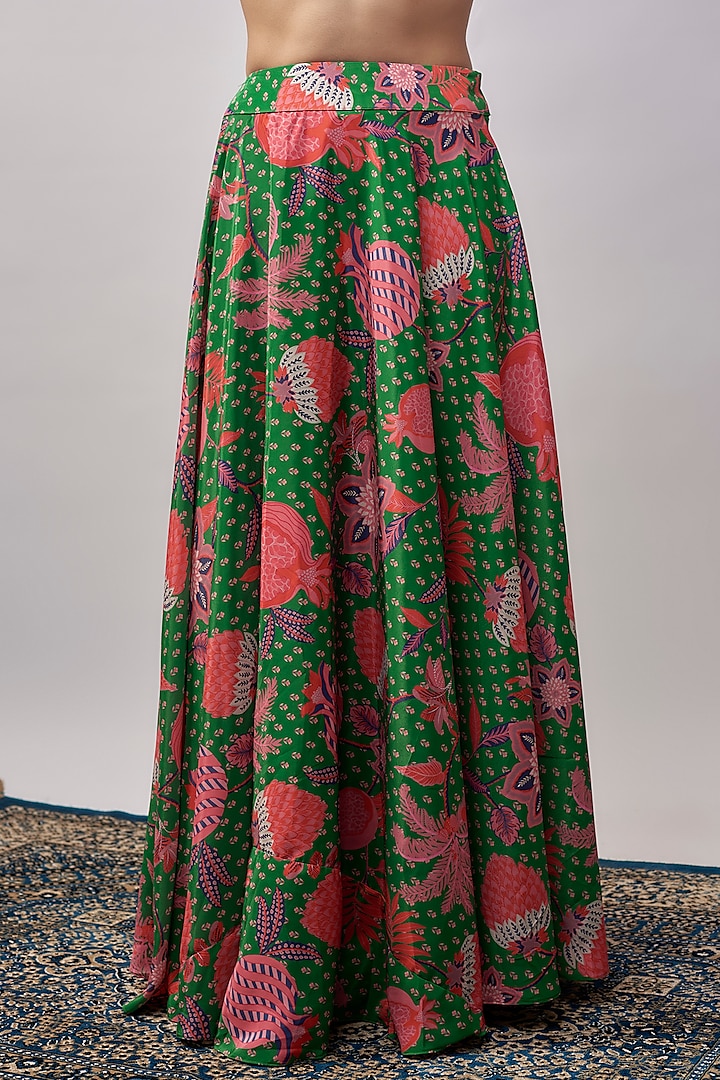 Jade Green Crepe & Organza Embellished Wedding Lehenga Set by Rishi & Vibhuti at Pernia's Pop Up Shop