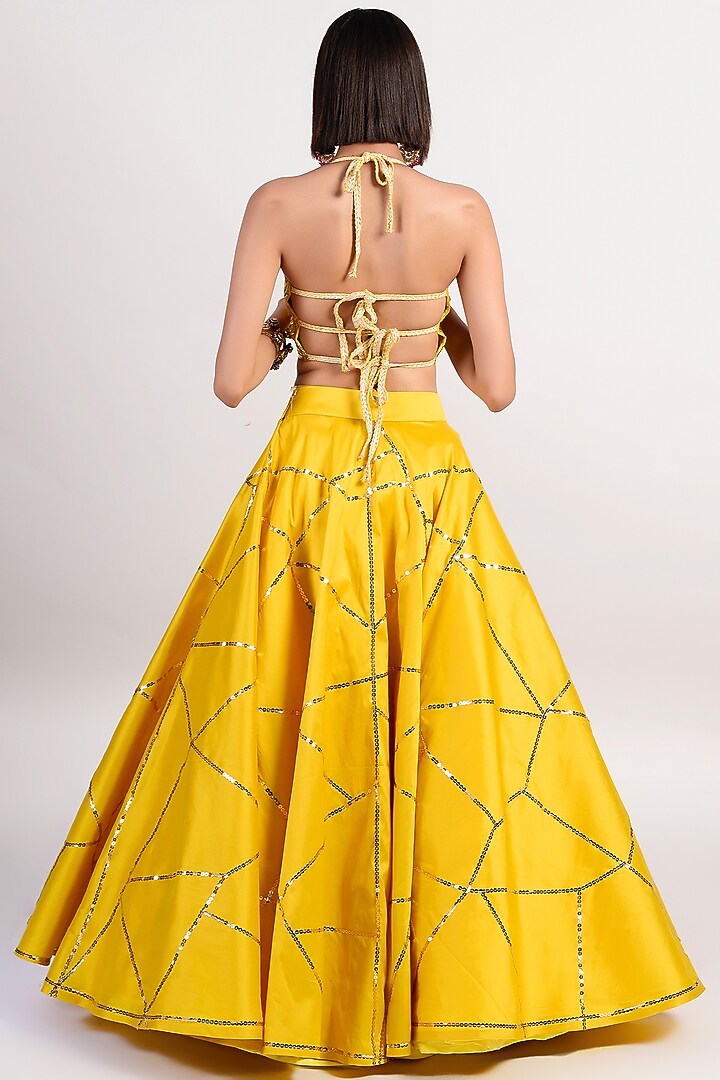 Orche Yellow Embroidered Wedding Lehenga Set by Rishi & Vibhuti at Pernia's Pop Up Shop