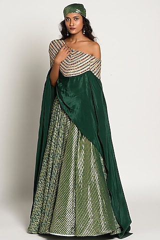 Emerald Green Chanderi Lehenga Set by Rishi & Vibhuti