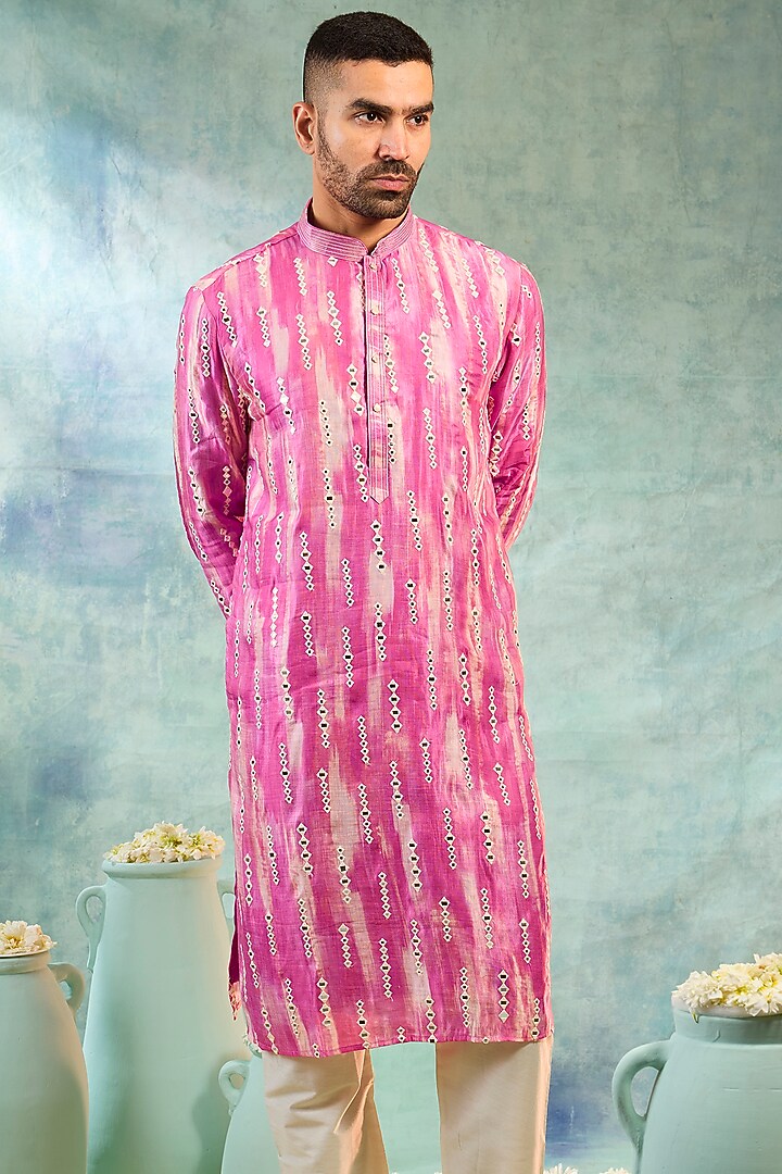 Pink Silk Thread Work Kurta Set by RIYAASAT at Pernia's Pop Up Shop