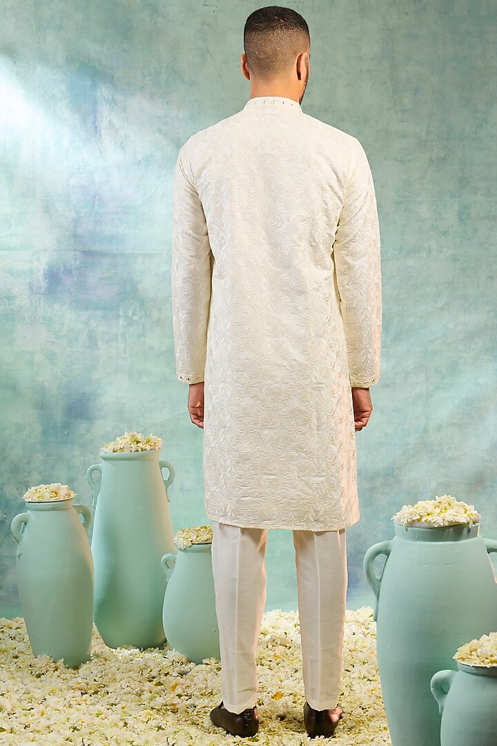 Ivory Silk Thread Embroidered Kurta Set by RIYAASAT at Pernia's Pop Up Shop