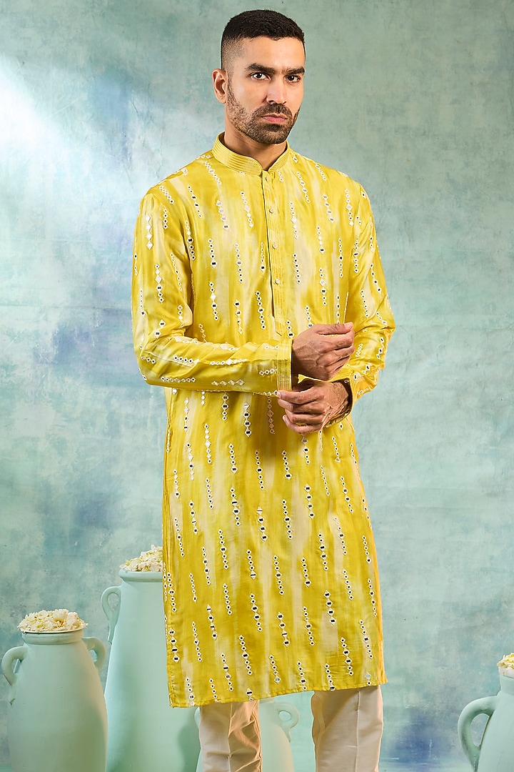 Mustard Yellow Silk Threadwork Kurta Set by RIYAASAT at Pernia's Pop Up Shop