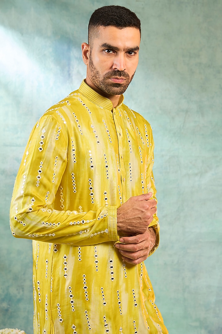 Mustard Yellow Silk Threadwork Kurta Set by RIYAASAT at Pernia's Pop Up Shop