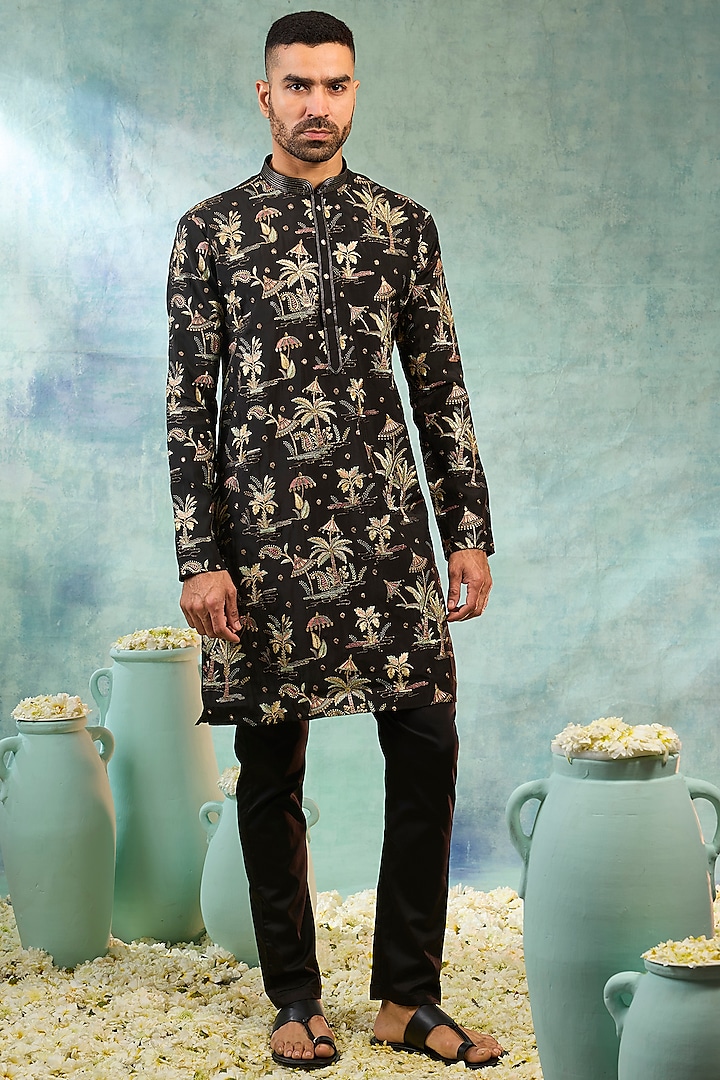 Black Silk Threadwork Kurta Set by RIYAASAT