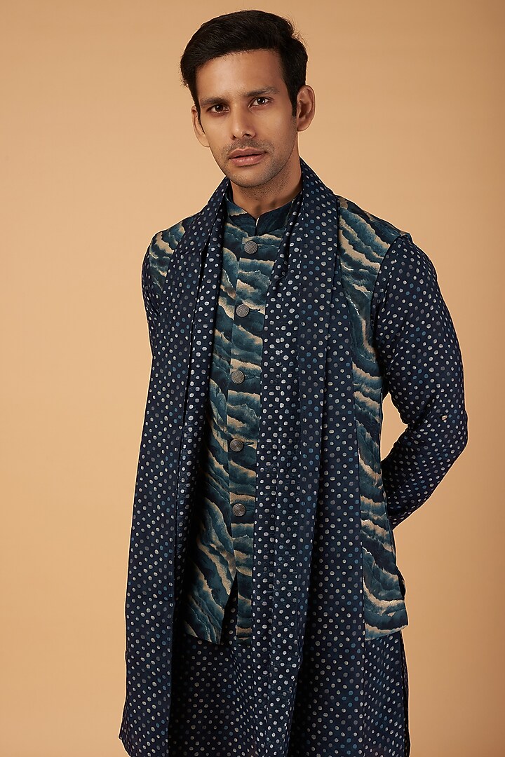 Blue Silk Printed Bundi Set by RIYAASAT at Pernia's Pop Up Shop