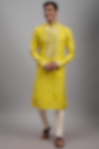 Yellow Silk Embroidered Kurta Set by RIYAASAT at Pernia's Pop Up Shop