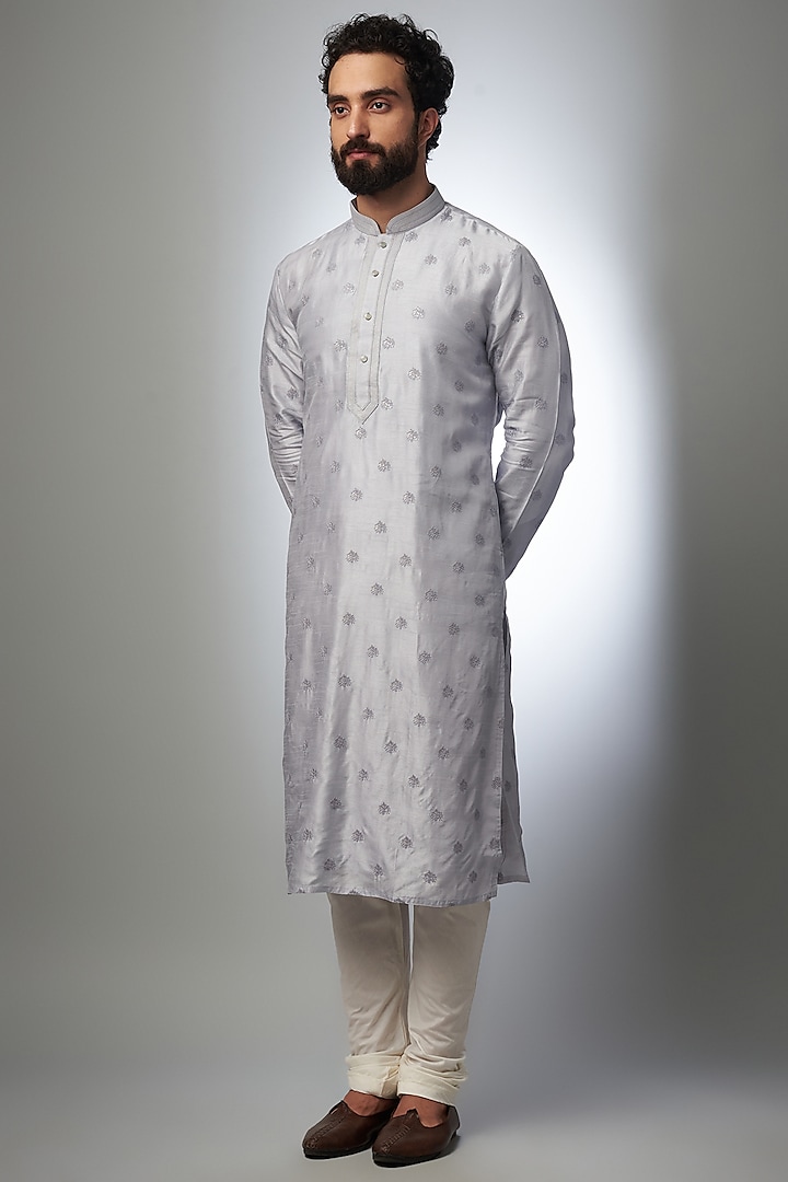 Silver Grey Silk Kurta Set by RIYAASAT at Pernia's Pop Up Shop