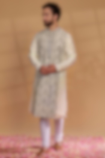 Pearl White Silk Mirror Embroidered Kurta Set by RIYAASAT at Pernia's Pop Up Shop