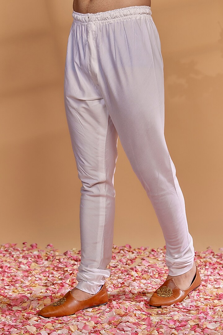 Blush Pink Lucknowi Georgette Kurta Set by RIYAASAT at Pernia's Pop Up Shop