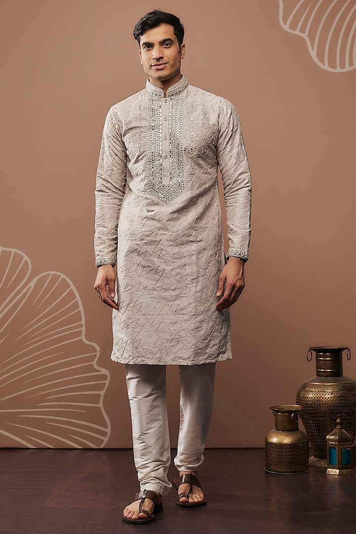 Silver Silk Hand & Machine Embroidered Kurta Set by RIYAASAT