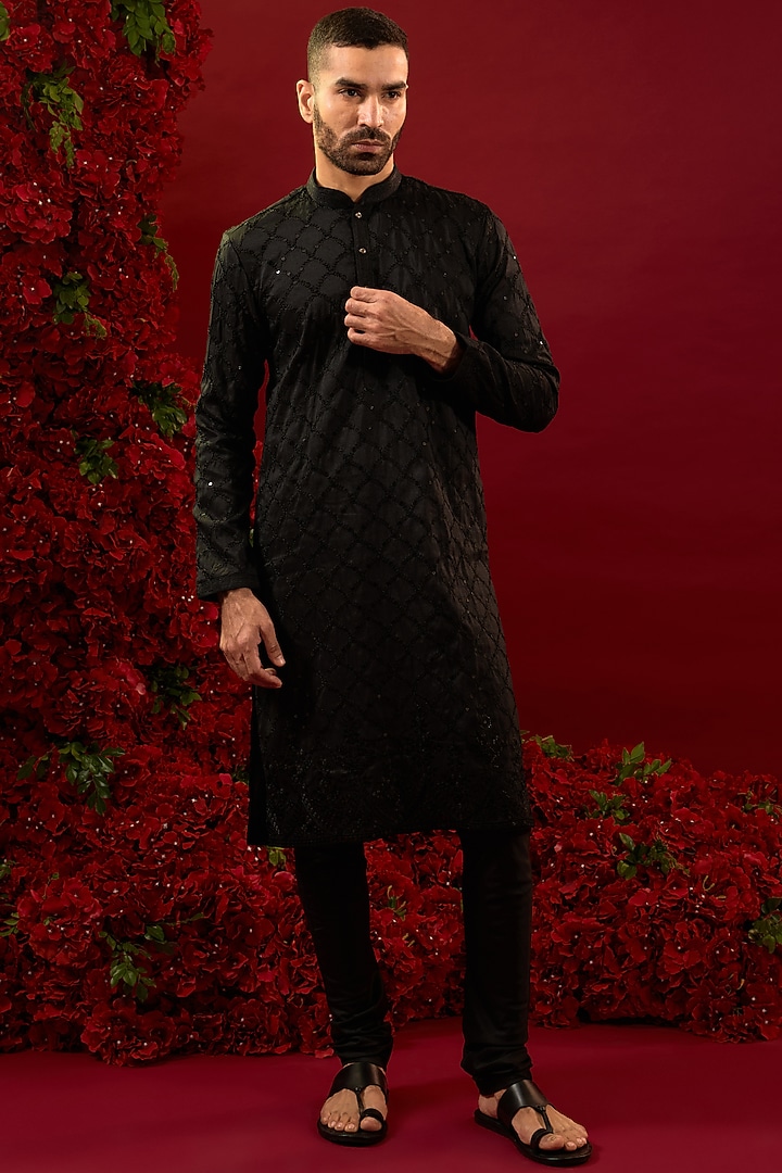 Black Silk Machine Work Kurta Set by RIYAASAT at Pernia's Pop Up Shop