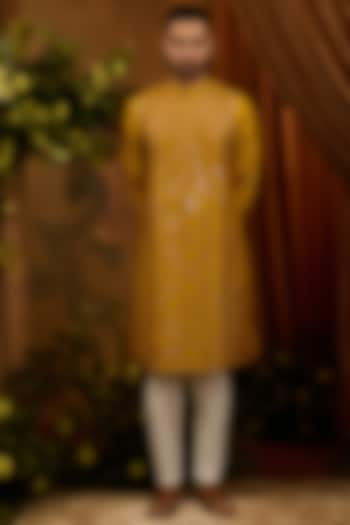 Mustard Yellow Silk Thread Embroidered Kurta Set by RIYAASAT