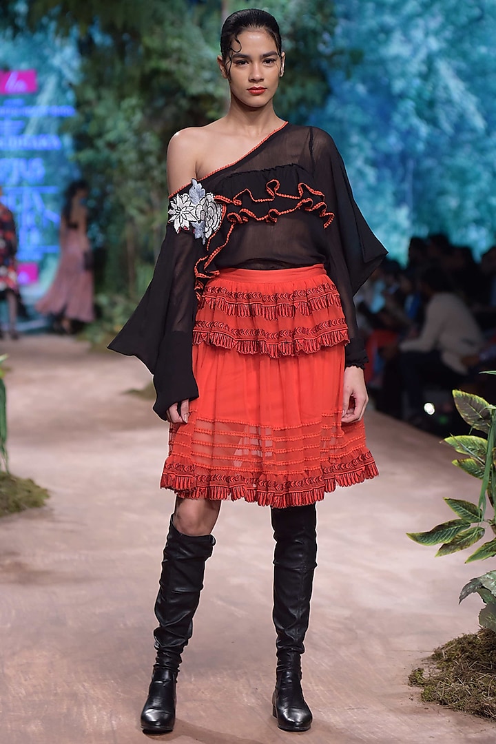 Red Embroidered Lace Skirt by RINA DHAKA