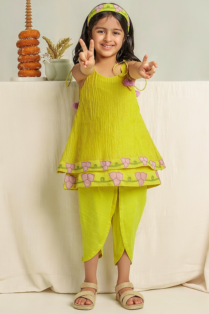 Yellow Cotton Chanderi Pant Set For Girls by The Right Cut Kids