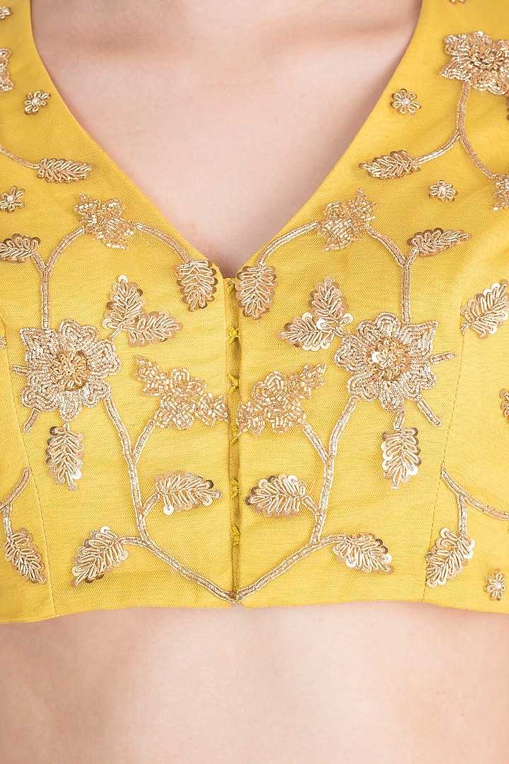Yellow Embroidered Chanderi Wedding Lehenga Set by RRishita & Mitali at Pernia's Pop Up Shop