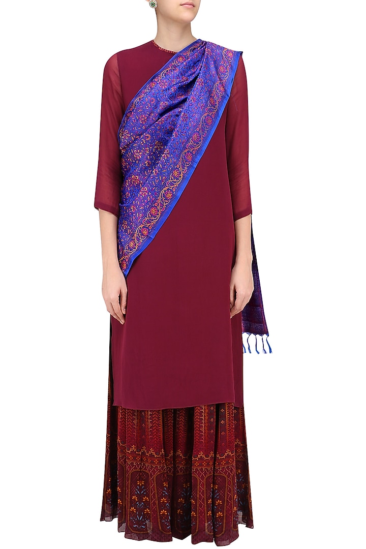 Royal blue floral print banarasi handwoven tihra meena stole available only at Pernia's Pop Up Shop.