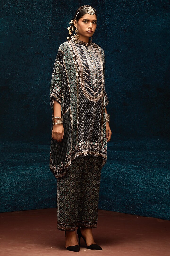 Black Silk Velvet Tunic by Rajdeep Ranawat at Pernia's Pop Up Shop