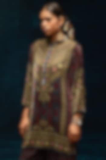 Blue & Maroon Silk Velvet Printed Short Kurta by Rajdeep Ranawat at Pernia's Pop Up Shop