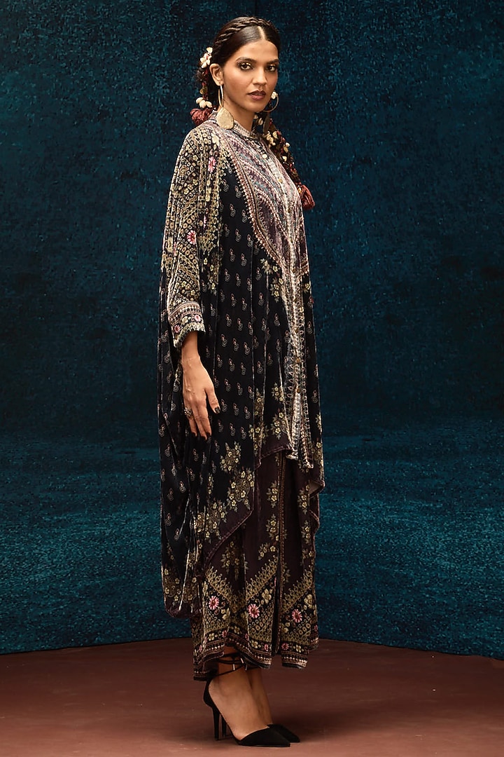 Black & Burgundy Silk Velvet Boxy Kaftan Tunic by Rajdeep Ranawat at Pernia's Pop Up Shop