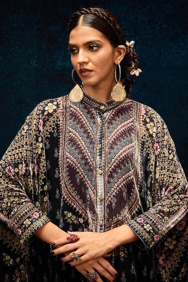 Black & Burgundy Silk Velvet Boxy Kaftan Tunic by Rajdeep Ranawat at Pernia's Pop Up Shop