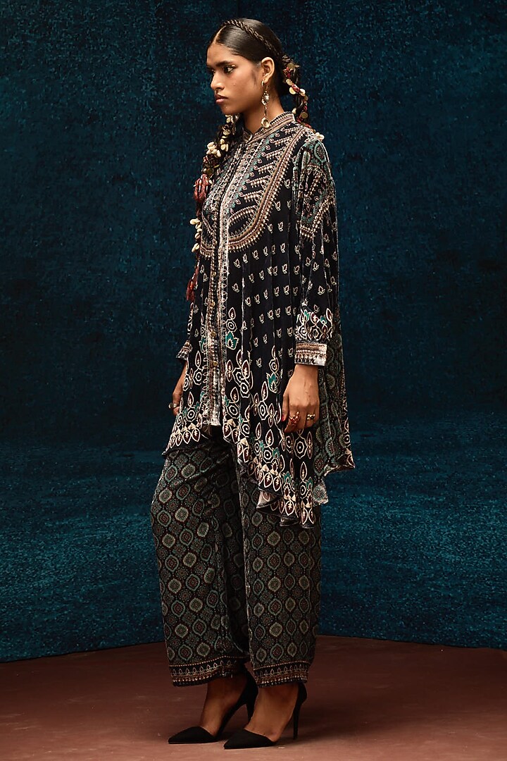 Black Silk Velvet Tunic by Rajdeep Ranawat at Pernia's Pop Up Shop