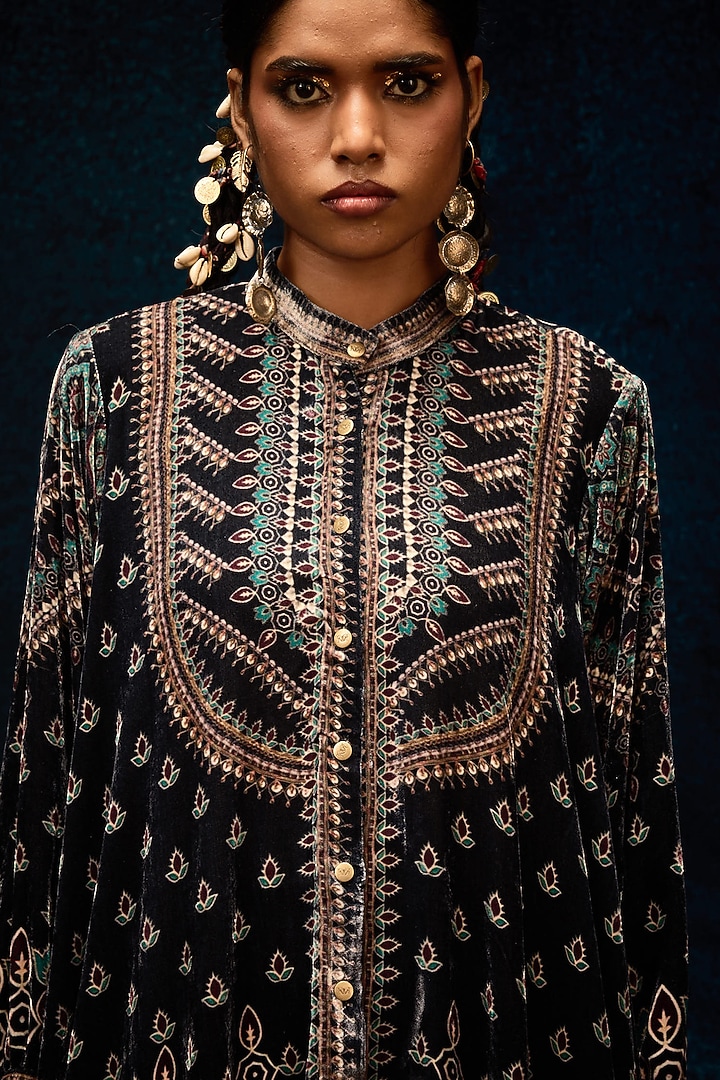Black Silk Velvet Tunic by Rajdeep Ranawat at Pernia's Pop Up Shop