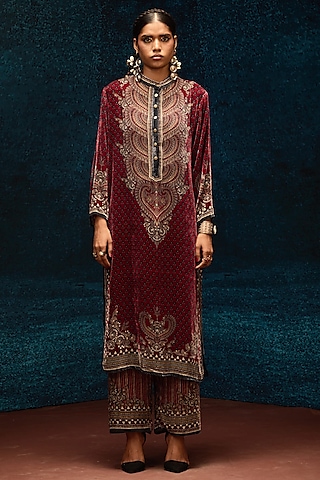Maroon Silk Velvet Printed Kurta by Rajdeep Ranawat