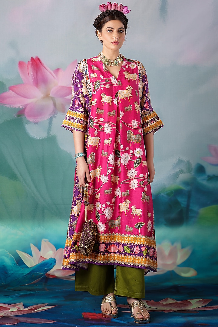 Fuchsia Printed Kimono Tunic Set by Rajdeep Ranawat at Pernia's Pop Up Shop
