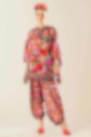 Coral Silk Printed Poncho by Rajdeep Ranawat at Pernia's Pop Up Shop