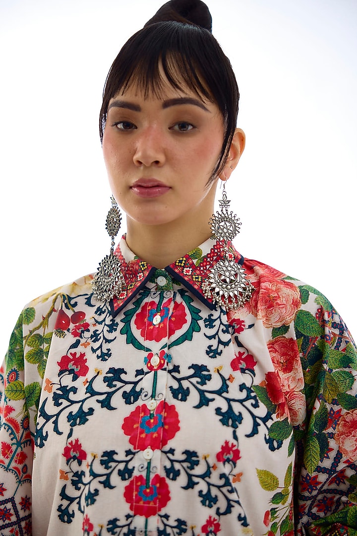 Ivory & Red Cotton Poplin Printed High-Low Tunic by Rajdeep Ranawat at Pernia's Pop Up Shop